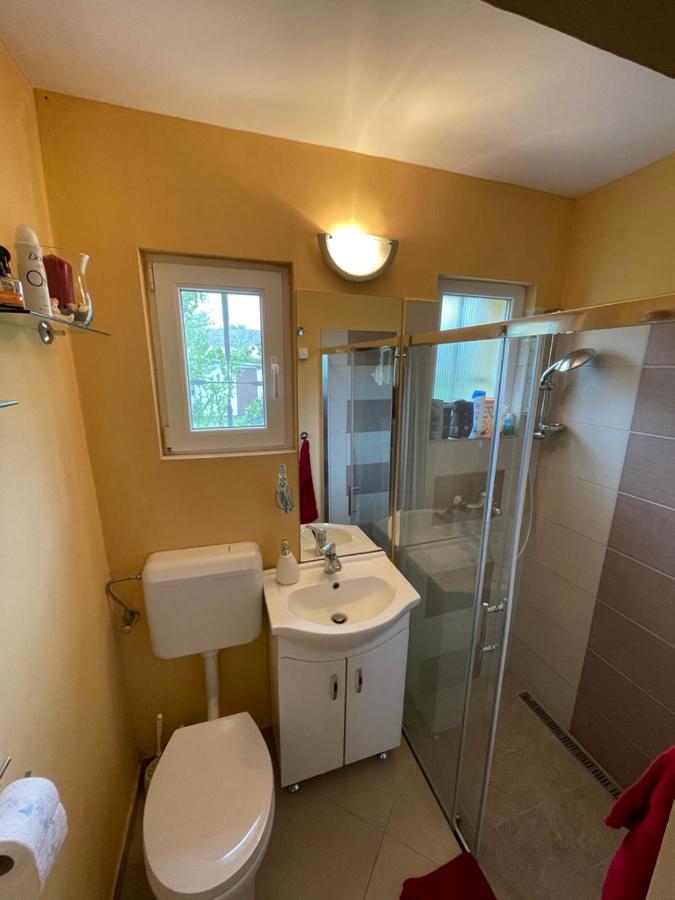 Agnes Nyaralohaz Villa Balatonmáriafürdő Exterior foto