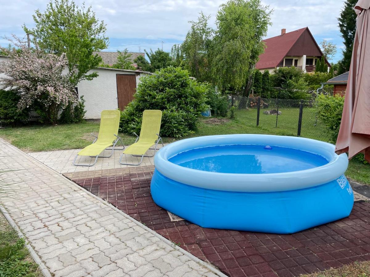 Agnes Nyaralohaz Villa Balatonmáriafürdő Exterior foto